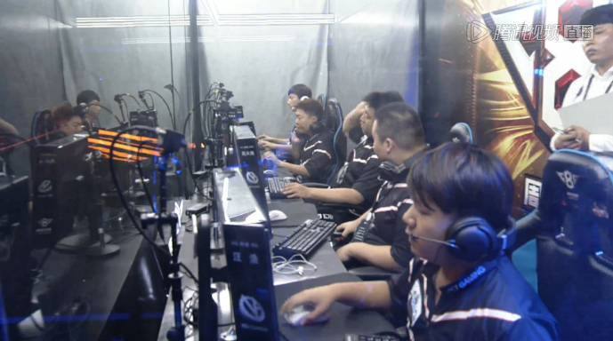 Maple 回归 PSG Talon 阵容